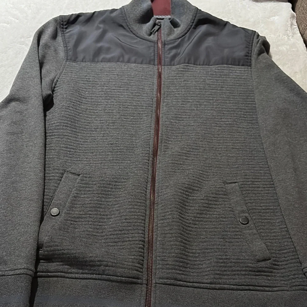 Gently Loved Gray & Burgandy  Zip-Up Sardin Quilted Jacket by Ted Baker London